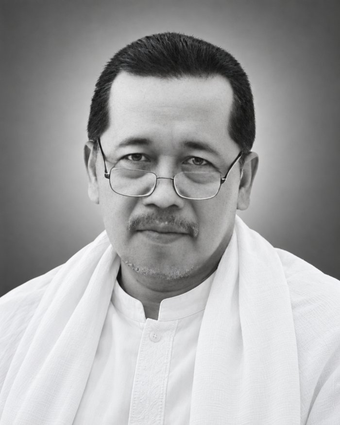 Almarhum Drs. KH. Ubaidillah